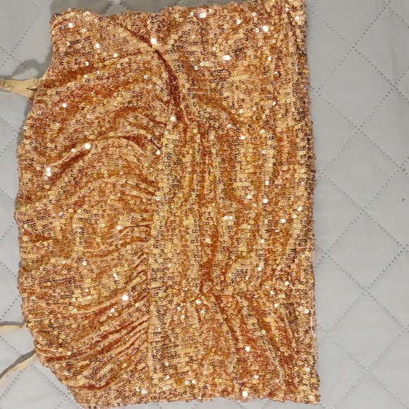 Free People gold sequin tu your oank top, can be used strapless also NWT - Picture 1 of 6